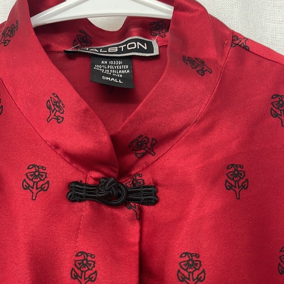 HALSTON - Picture 3 of 6